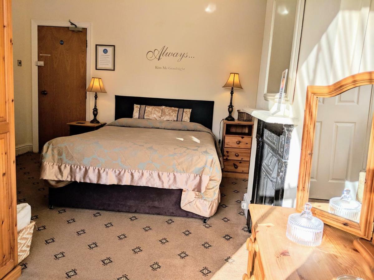 Bed and breakfast Chester Brooklands Bed & Breakfast Extérieur photo